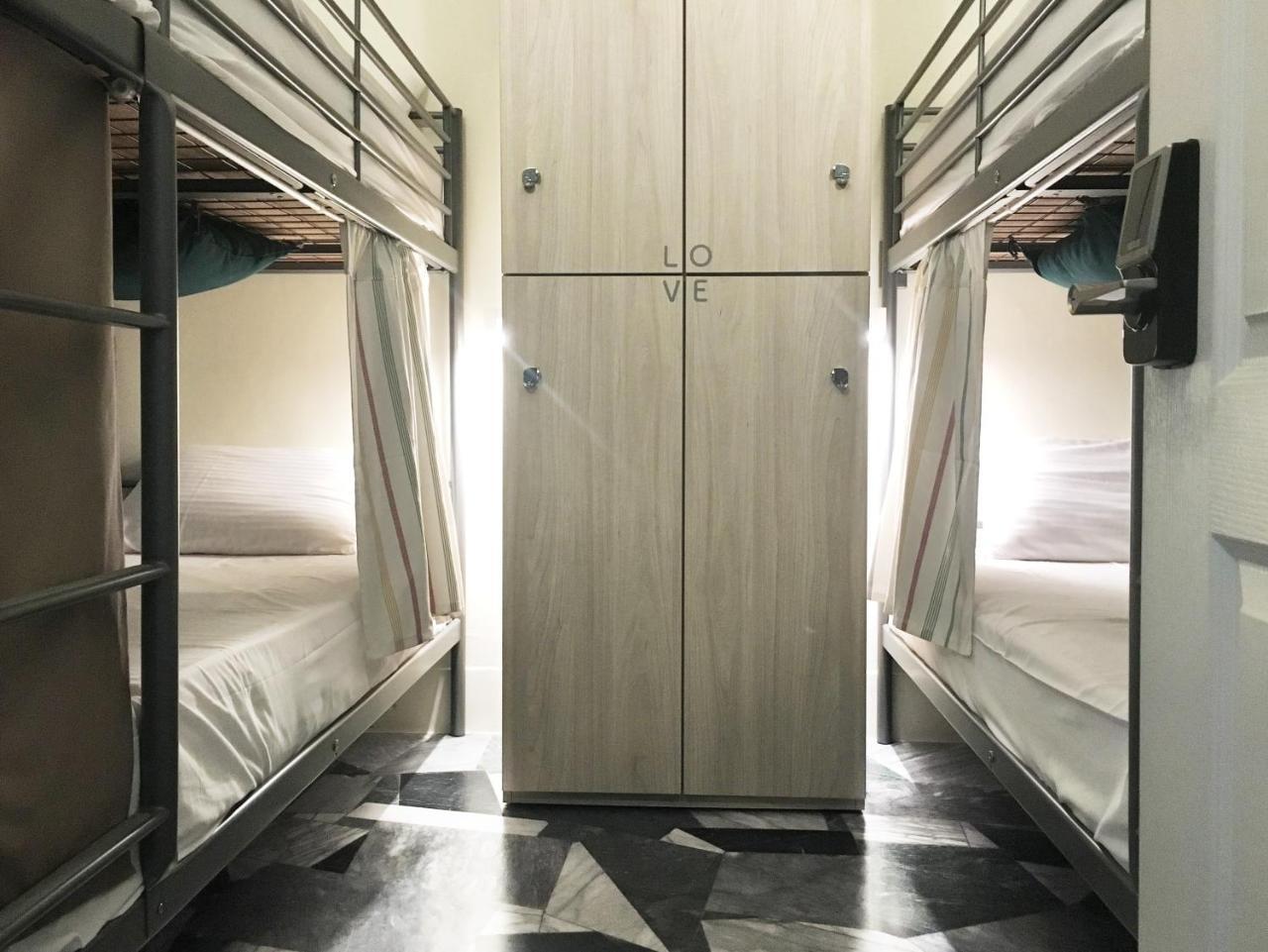 Tainan Gu Hostel Buitenkant foto